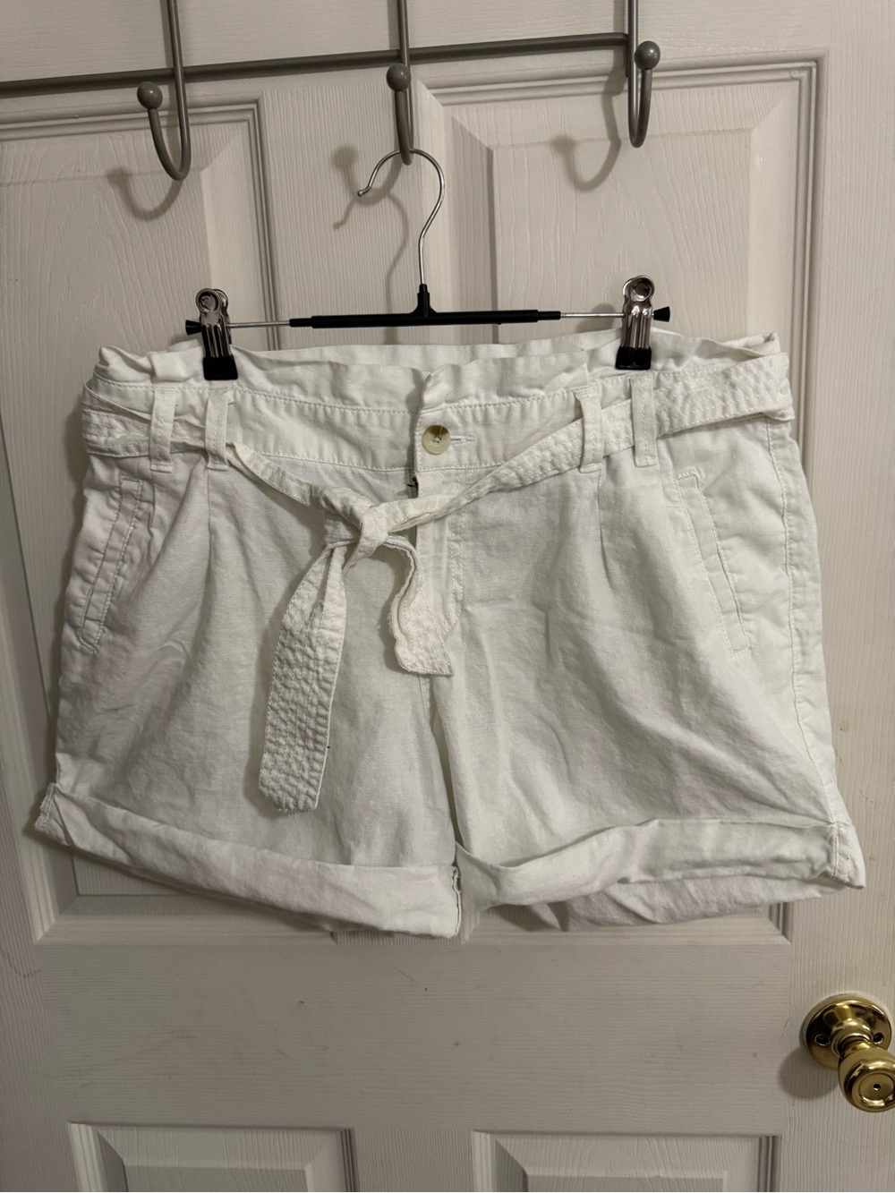 Sonoma Women's White Belted Linen/Cotton Shorts